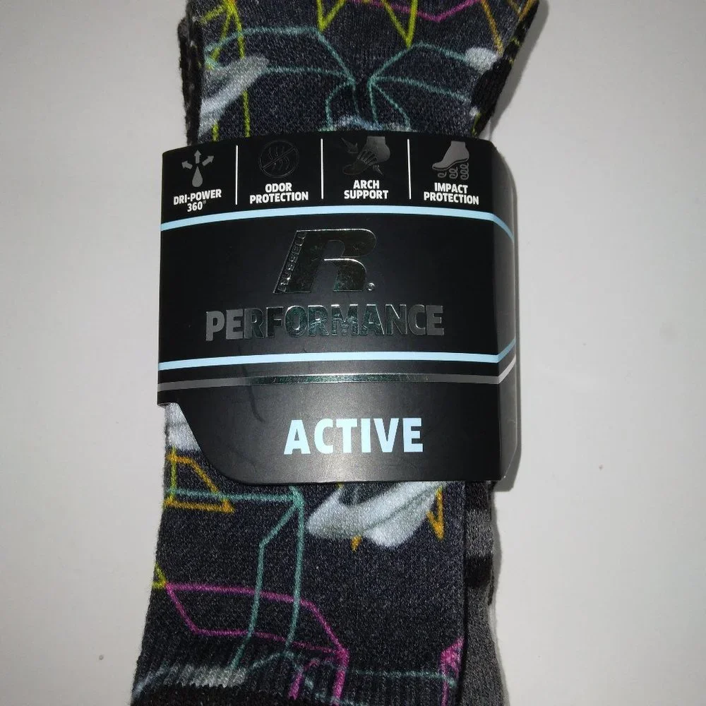 New Russell Performance Boys Crew Socks 3 Pair Size M‎ 9-2.5 Active Dri-Power